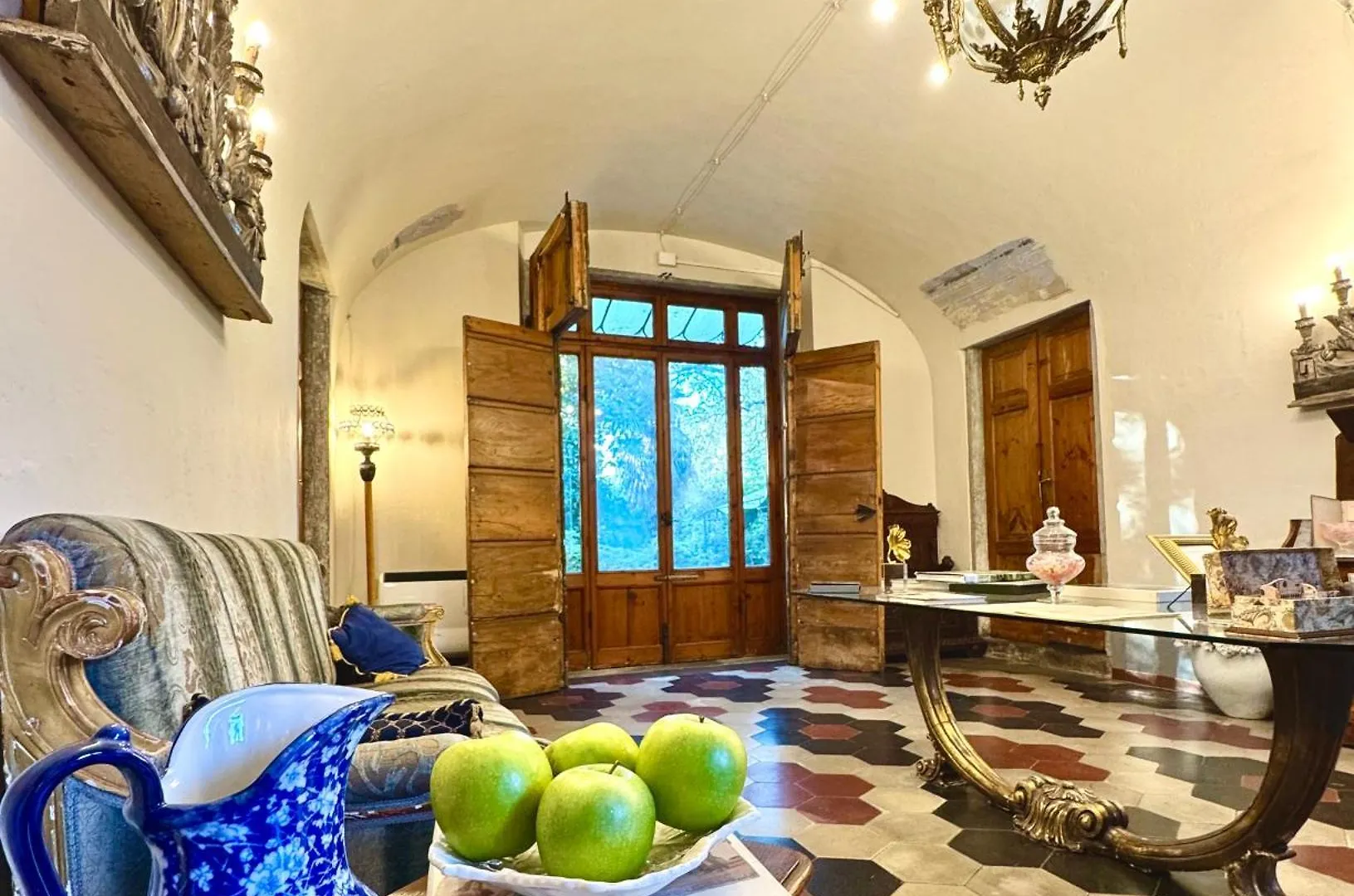 Villa La Dogana B&B Di Charme - Historic Villa With A Beautiful Garden Lucques Couette-café