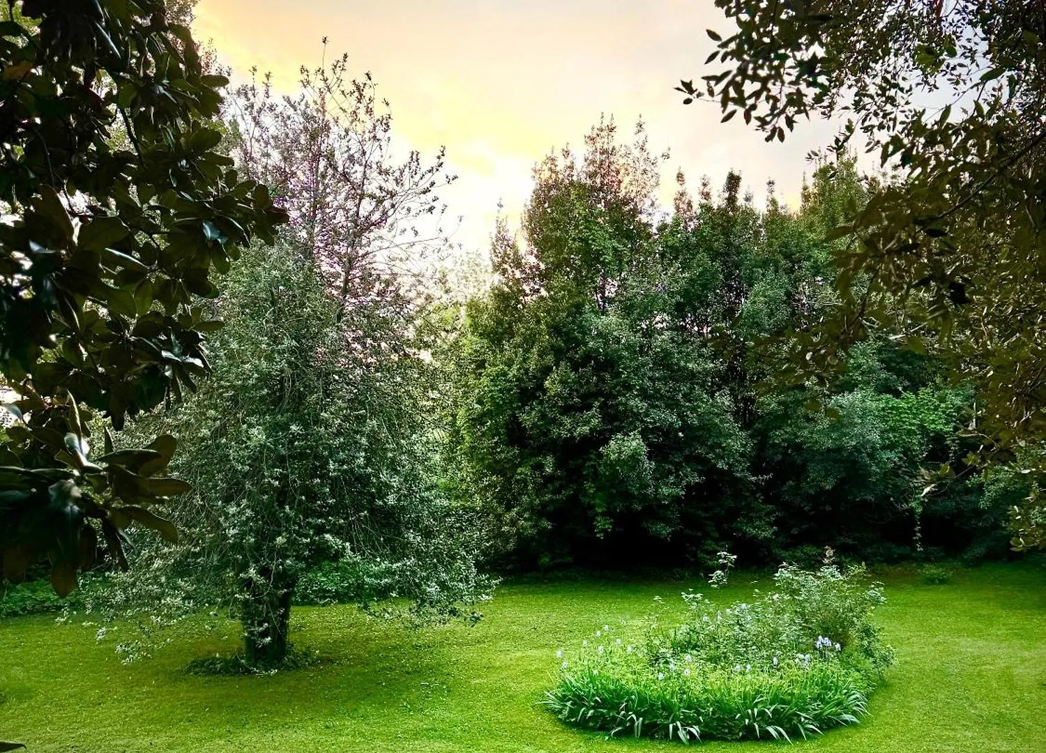 Villa La Dogana B&B Di Charme - Historic Villa With A Beautiful Garden Lucques Couette-café