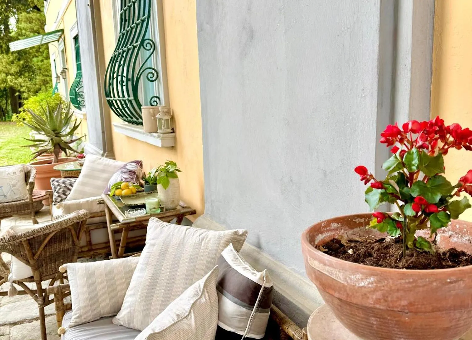 Villa La Dogana B&B Di Charme - Historic Villa With A Beautiful Garden Lucca 2*,  Italy