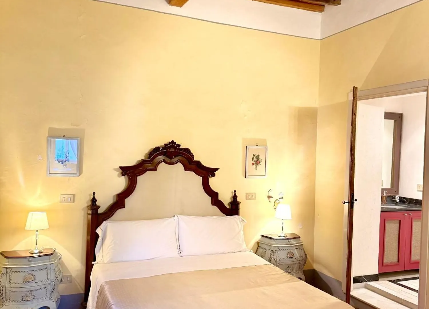 Villa La Dogana B&B Di Charme - Historic Villa With A Beautiful Garden - Private Parking Λούκα Bed and Breakfast