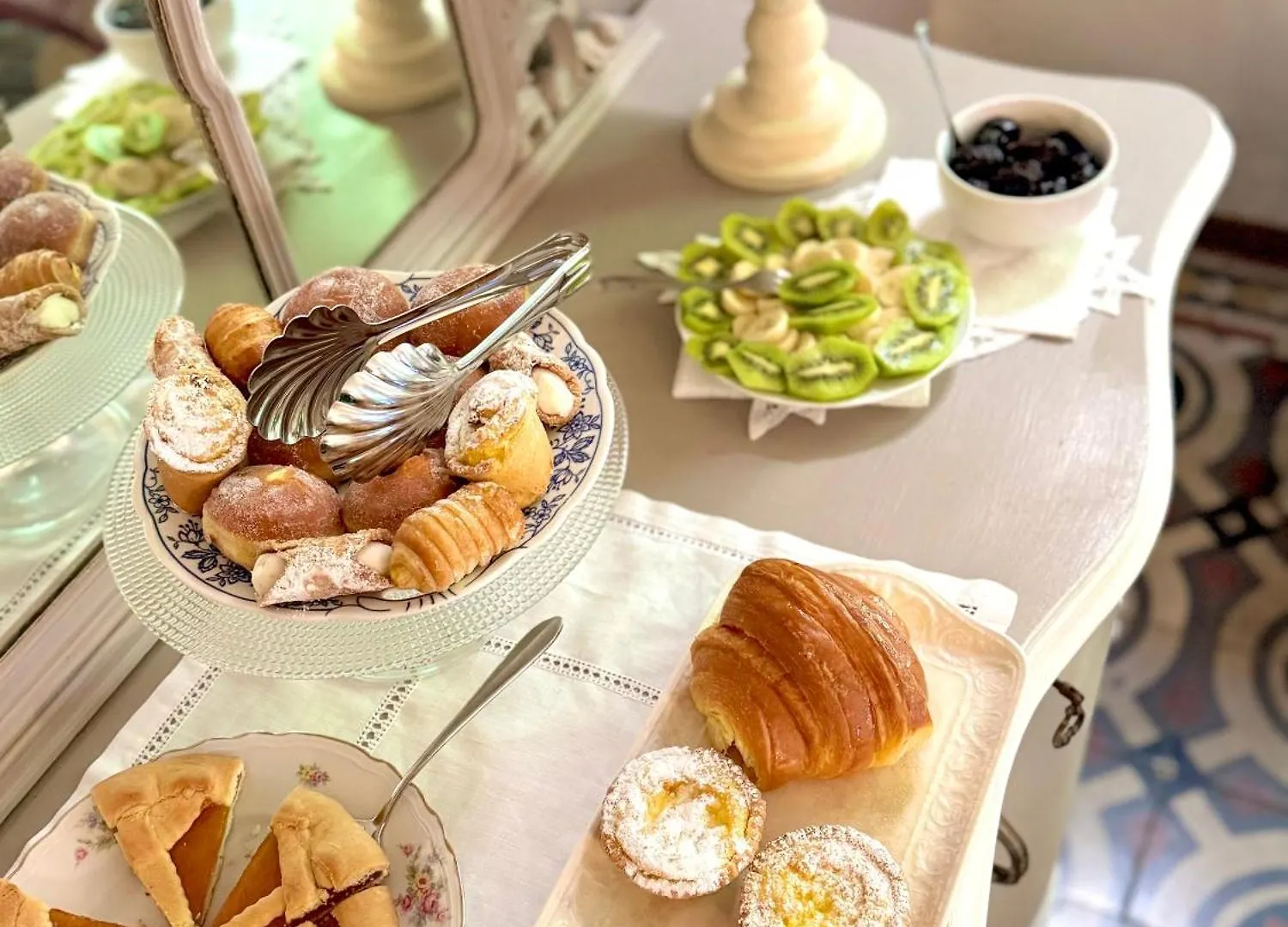 Villa La Dogana B&B Di Charme - Historic Villa With A Beautiful Garden - Private Parking Λούκα