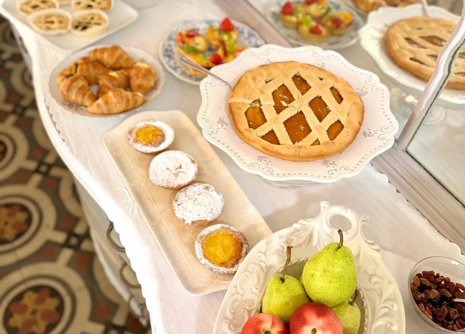 Villa La Dogana B&B Di Charme - Historic Villa With A Beautiful Garden - Private Parking Lucca